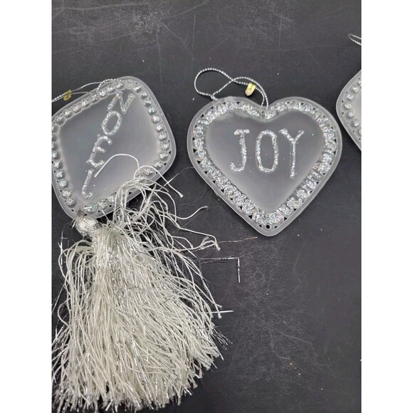 Lot Of 5 Acrylic Iridescent Silver Glitter Ornaments Noel Joy Frosted Tassels - Picture 2 of 8